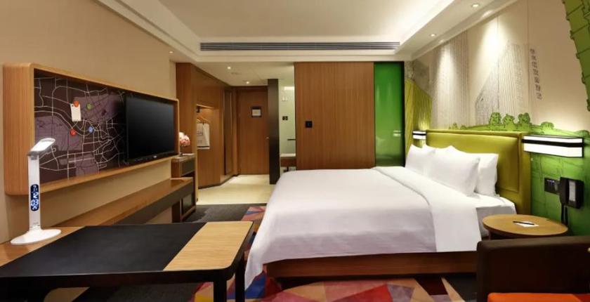 Imagen de la habitación del Hotel HAMPTON BY HILTON SUQIAN SUNING PLAZA. Foto 4