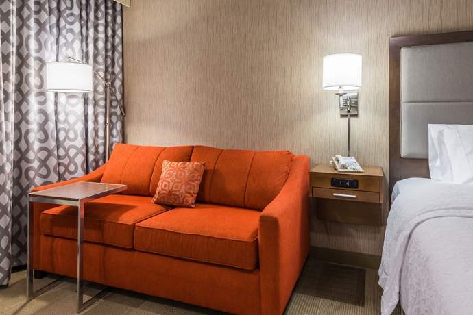 Imagen de los interiores del Hotel HAMPTON INN AIRPORT/ GALLERIA MALL. Foto 12