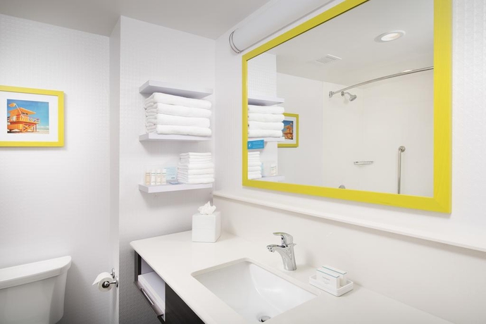 Imagen general del Hotel HAMPTON INN MIAMI AIRPORT EAST. Foto 7