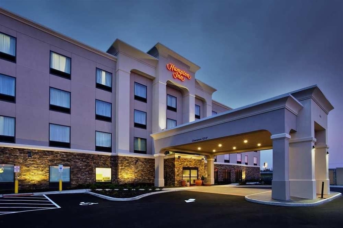Imagen general del Hotel HAMPTON INN NIAGARA FALLS/AIRPORT. Foto 12