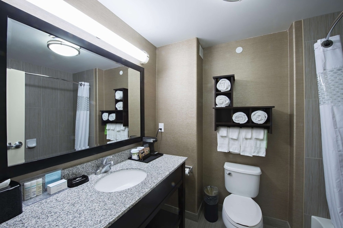 Imagen de la habitación del Hotel HAMPTON INN SASKATOON SOUTH. Foto 12