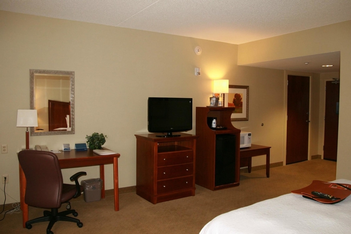 Imagen de la habitación del Hotel HAMPTON INN and SUITES ALBANY-AIRPORT. Foto 6