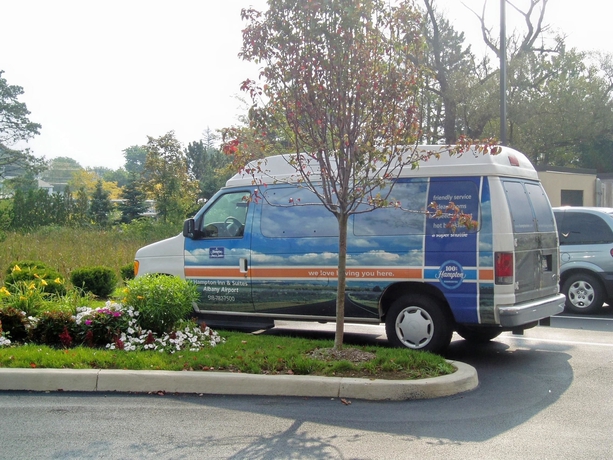 Imagen de los interiores del Hotel HAMPTON INN and SUITES ALBANY-AIRPORT. Foto 9