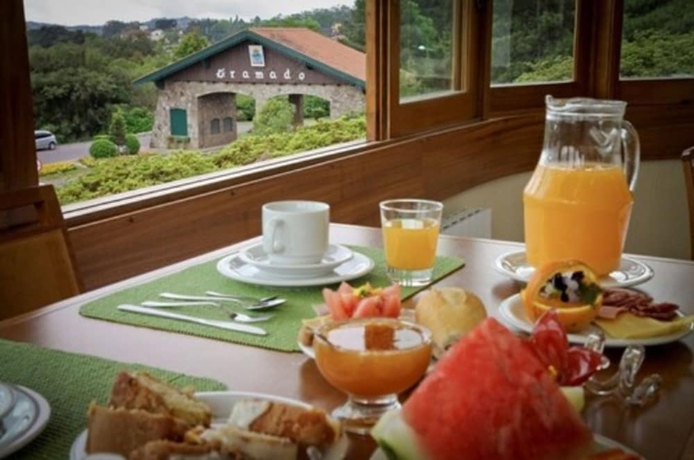 Imagen del bar/restaurante del Hotel HANNA P&oacute;rtico - Gramado. Foto 6