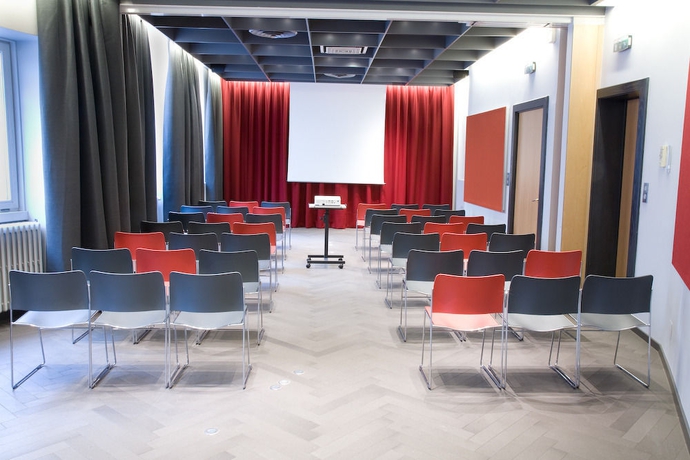 Imagen de los interiores del Hotel HANNONG Hotel & Wine Bar. Foto 9