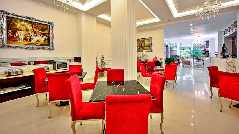 Imagen del bar/restaurante del Hotel HANZ Premium Le Thanh Ton. Foto 4