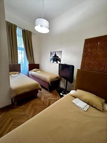 Imagen de la habitación del Hotel HARMONY APARTHOTEL Krakow. Foto 9
