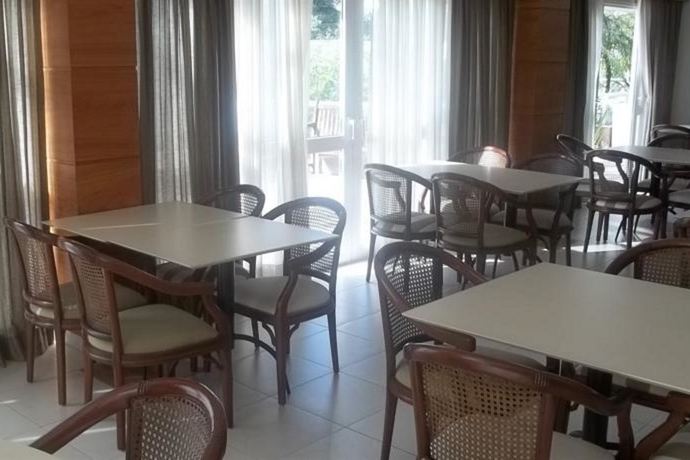 Imagen general del Hotel HARMONYA. Foto 1