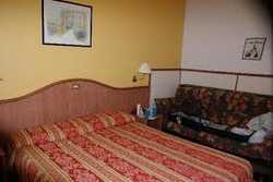 Imagen de la habitación del Hotel HARRY' S. Foto 3