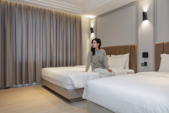 Imagen de la habitación del Hotel H-AVENUE HOTEL. Foto 4
