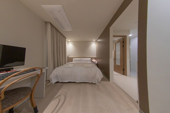 Imagen de la habitación del Hotel H-Avenue Hotel Soraepogu. Foto 12