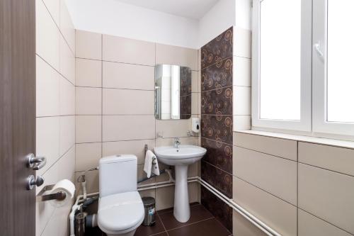 Imagen general del Hotel HB Brilliant, Brasov. Foto 4
