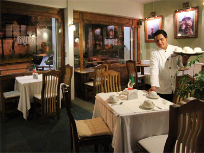 Imagen del bar/restaurante del Hotel HB Express Hotel. Foto 8