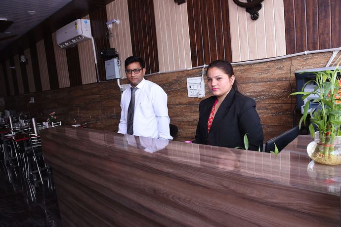 Imagen de los interiores del Hotel HBC Accurate. Foto 20