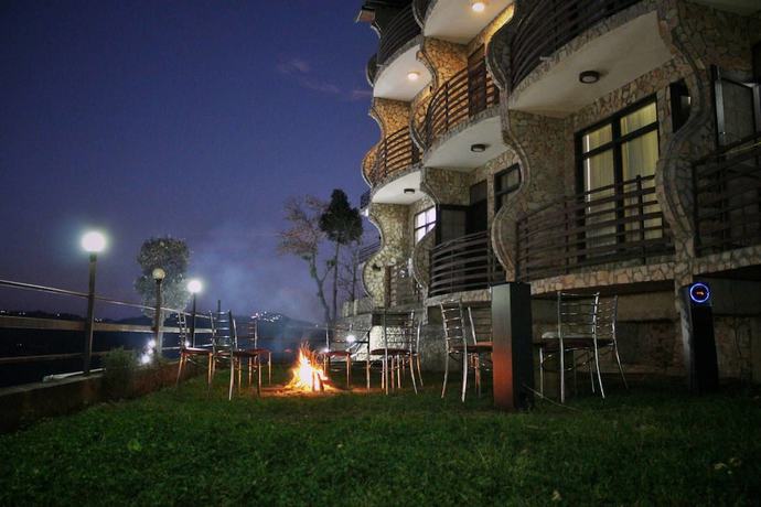 Imagen general del Hotel HBC Grand Himalayan and Resort. Foto 1