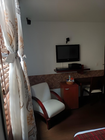 Imagen de la habitación del Hotel HBCF Boutique Casa Farallones de Santiago de Cali. Foto 12