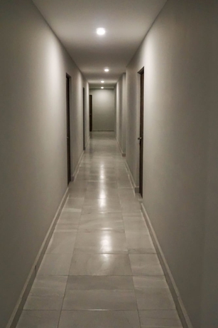 Imagen de los interiores del Hotel HC Express. Foto 17