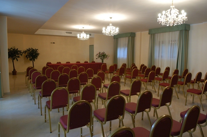 Imagen de los interiores del Hotel HC Hotel Cremona Pilgrim's. Foto 9