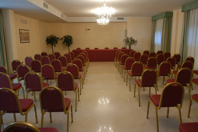 Imagen de los interiores del Hotel HC Hotel Cremona Pilgrim's. Foto 13