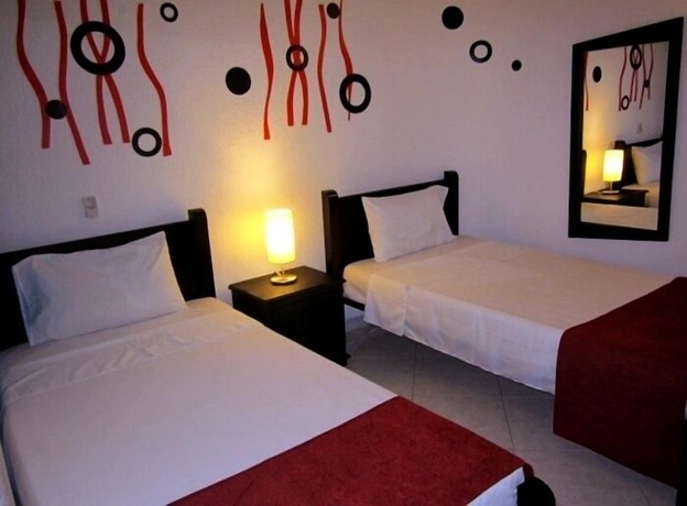 Imagen de la habitación del Hotel HCR Cali. Foto 6