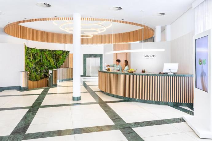 Imagen de los interiores del Hotel HD Parque Cristobal Tenerife. Foto 16