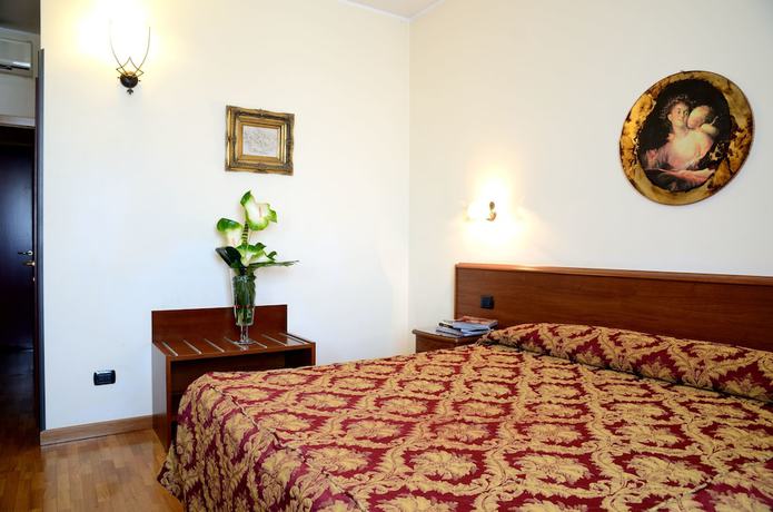 Imagen de la habitación del Hotel HDomus. Foto 14