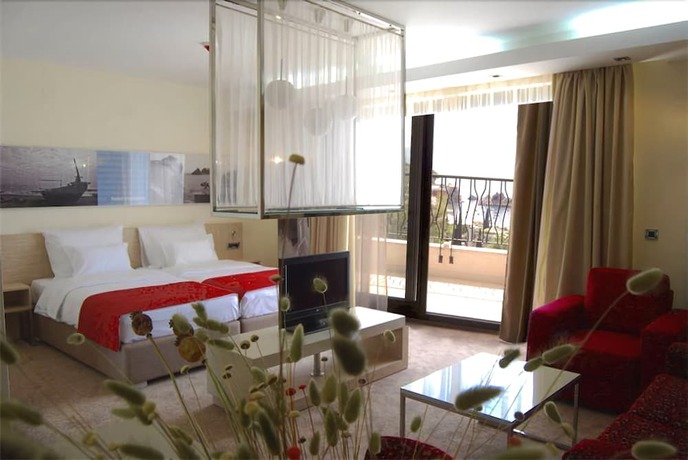 Imagen de la habitación del Hotel HEC Residence Milocer. Foto 8