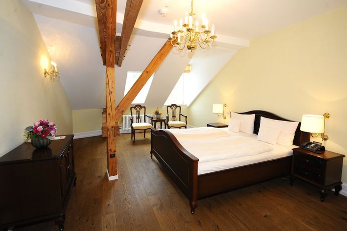 Imagen de la habitación del Hotel HELIOPARK Bad Zum Hirsch. Foto 2