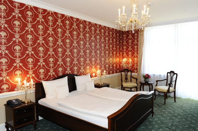 Imagen de la habitación del Hotel HELIOPARK Bad Zum Hirsch. Foto 4