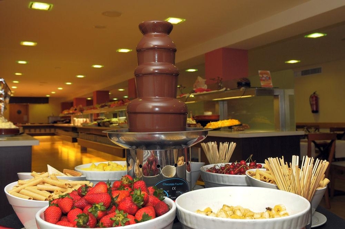 Imagen general del Hotel HELIOS LLORET. Foto 16