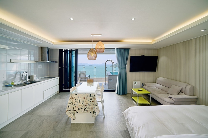 Imagen de la habitación del Hotel HEMIRION POOL VILLAandRESORT. Foto 14