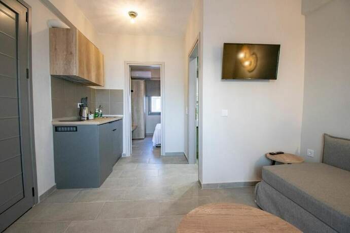 Imagen de la habitación del Hotel HERACLEA SUITES. Foto 17