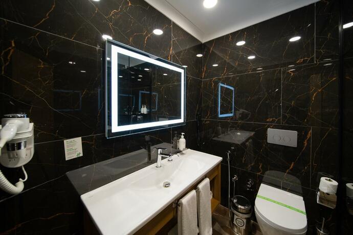 Imagen general del Hotel HERO\'S HOTEL. Foto 6
