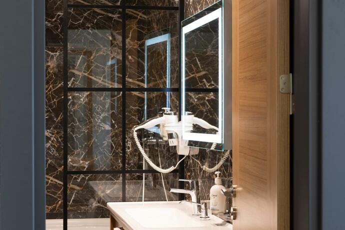 Imagen general del Hotel HERO\'S HOTEL. Foto 15