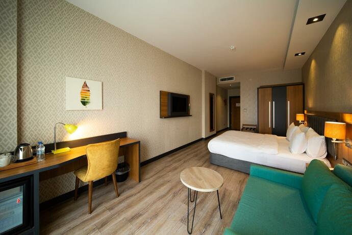 Imagen general del Hotel HERO\'S HOTEL. Foto 18