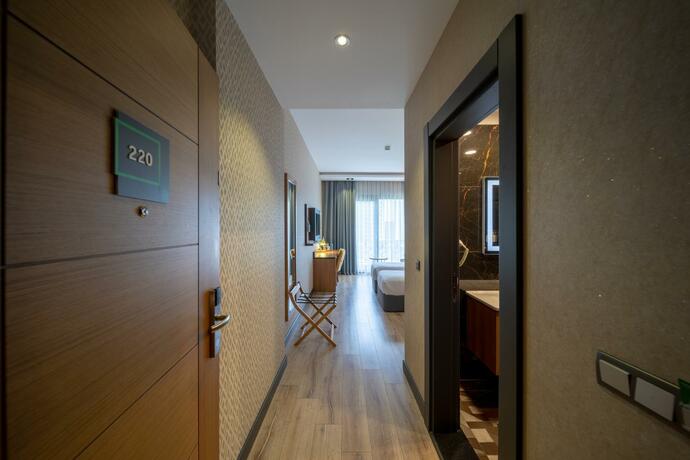 Imagen general del Hotel HERO\'S HOTEL. Foto 23