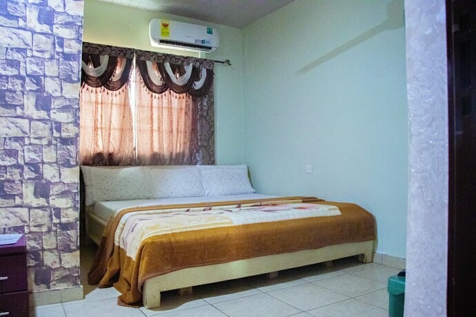 Imagen de la habitación del Hotel HG PALACE LODGE. Foto 20