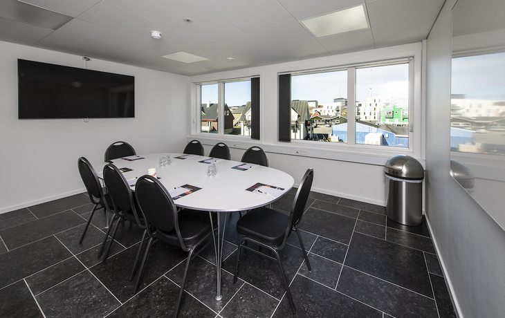 Imagen de los interiores del Hotel HHE Express. Foto 18