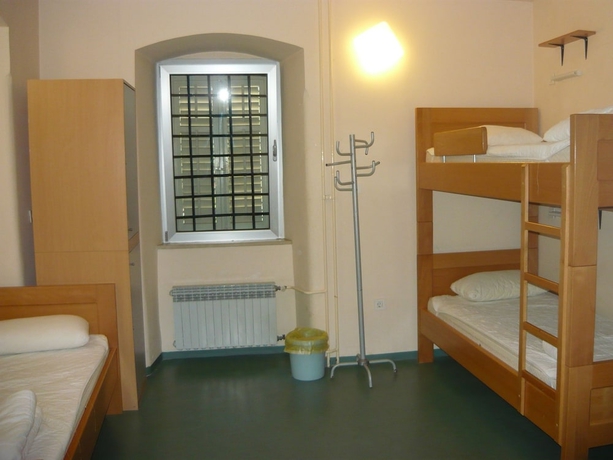 Imagen de la habitación del Hotel HI Hostel Rijeka. Foto 6