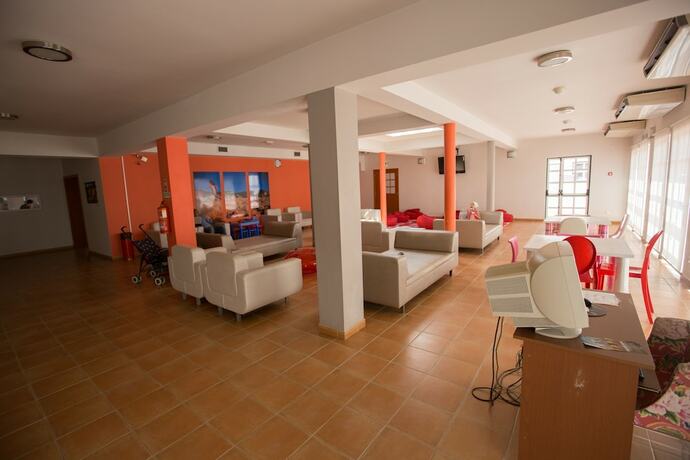 Imagen general del Hotel HI Portimão – Pousada de Juventude - Hostel. Foto 7