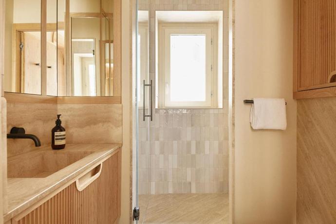 Imagen de la habitación del Hotel HIGHSTAY Maisons - Vintimille. Foto 11