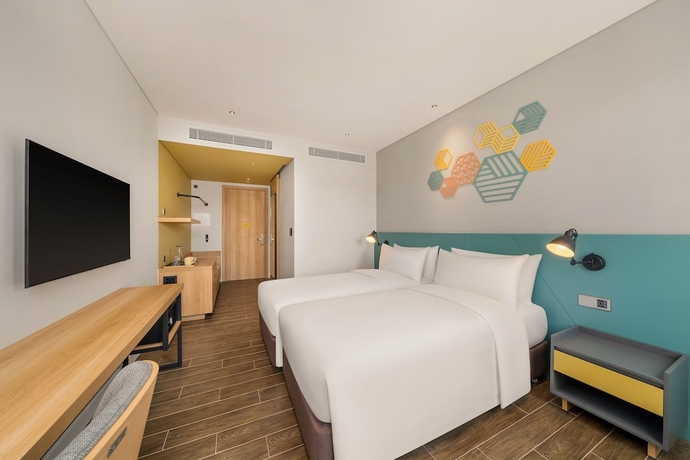 Imagen de la habitación del Hotel HIIVE by Fusion Binh Duong New City. Foto 2