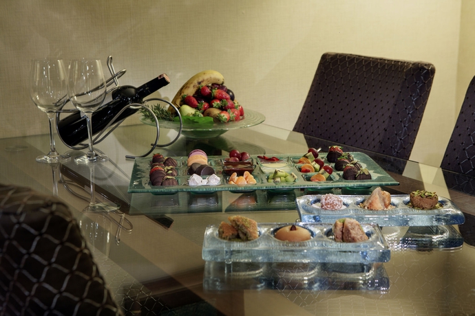 Imagen de la habitación del Hotel HILTON PARKSA ISTANBUL. Foto 10