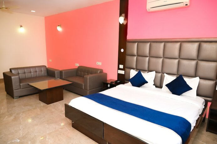 Imagen de la habitación del Hotel HITE Resort Greater Noida. Foto 12