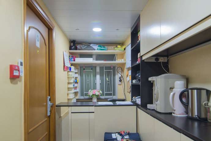 Imagen de los interiores del Hotel HK Haosheng. Foto 20