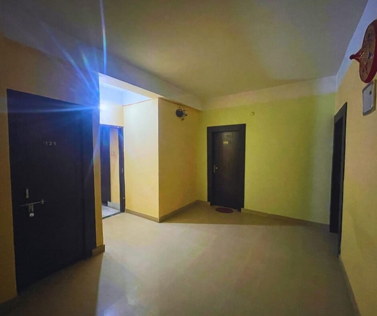 Imagen de los interiores del Hotel HK Residency. Foto 12