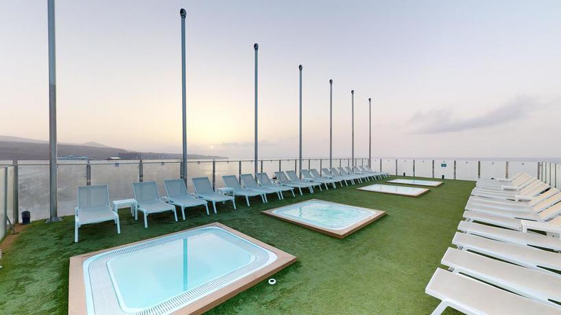 Imagen de los exteriores del Hotel HL Suite Nardos - Only Adults. Foto 3