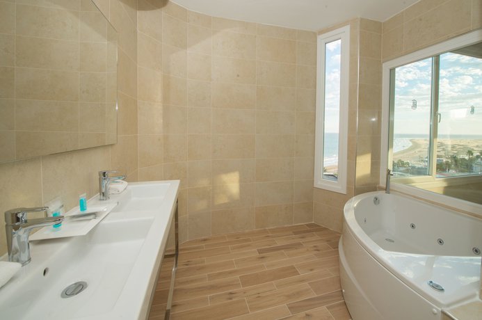 Imagen de la habitación del Hotel HL Suitehotel Playa del Inglés. Foto 15