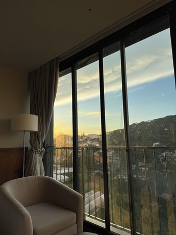Imagen de la habitación del Hotel HLS Dalat Lodge. Foto 5