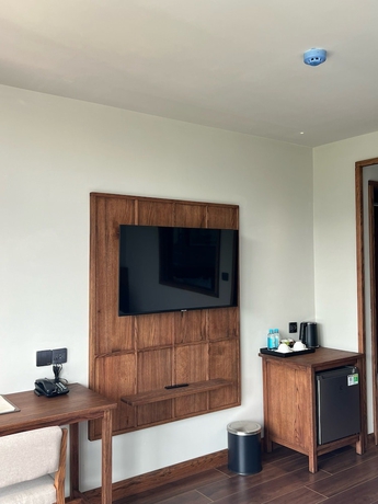 Imagen de la habitación del Hotel HLS Dalat Lodge. Foto 15